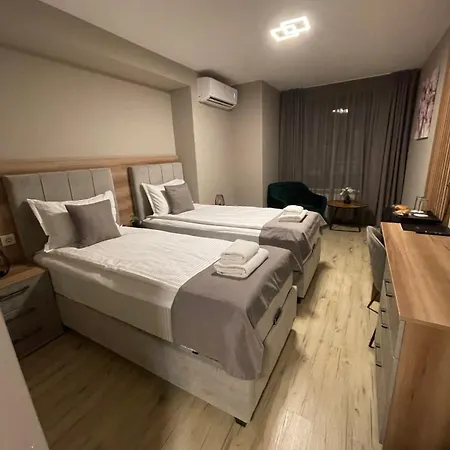 Bliss Sofia Airport Self Check In Hotel *